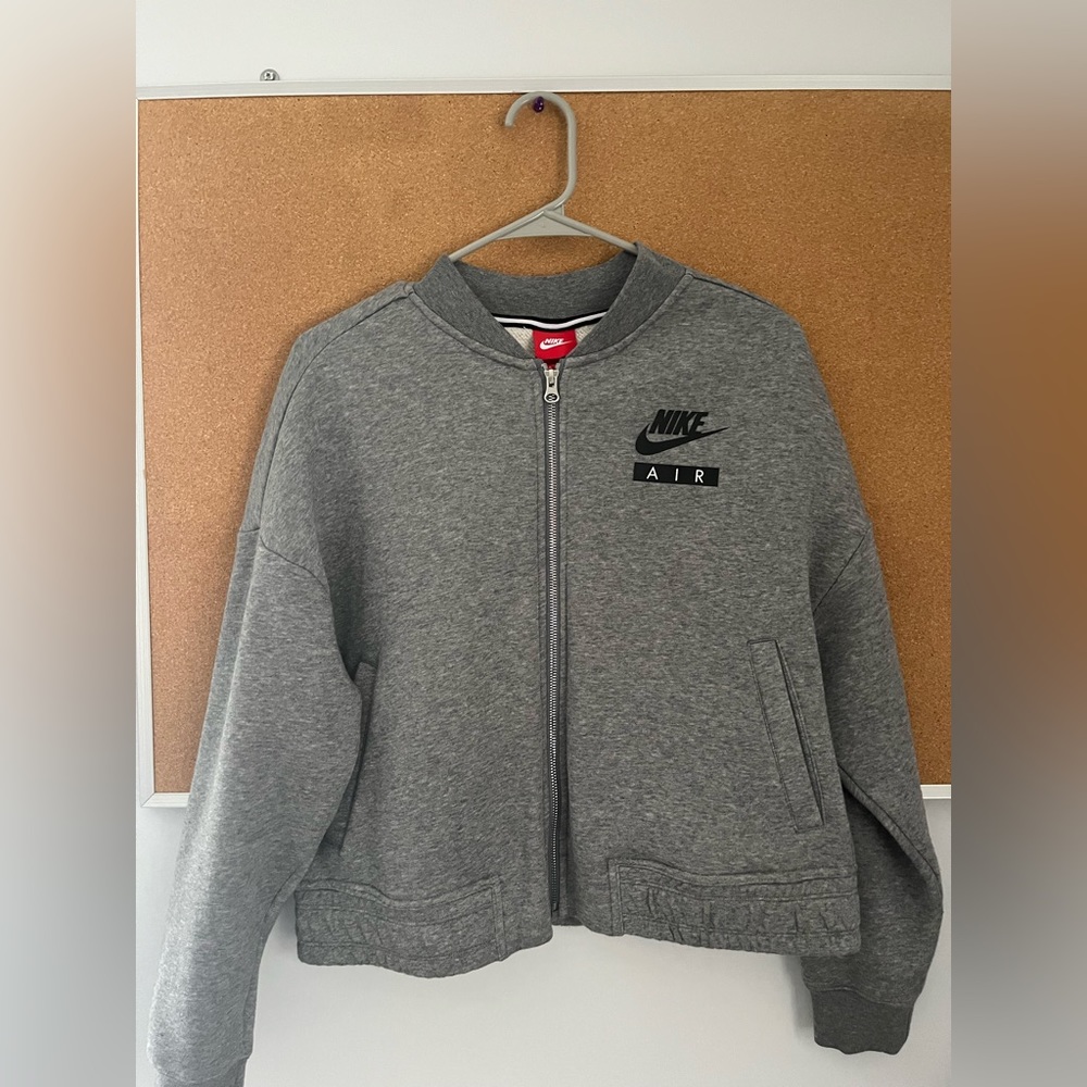 Women’s Nike zip up